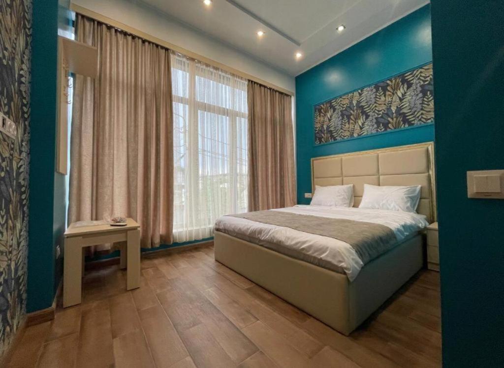 Days Hotel Jerevan Eksteriør bilde
