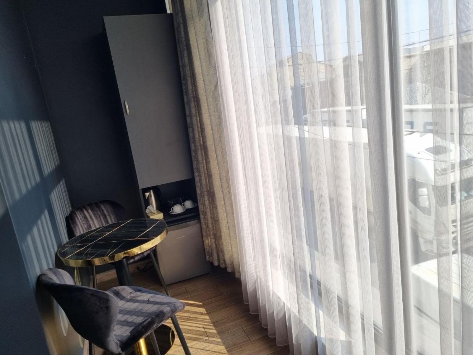 Days Hotel Jerevan Eksteriør bilde